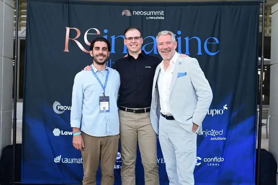 Neostella step and repeat event photo
