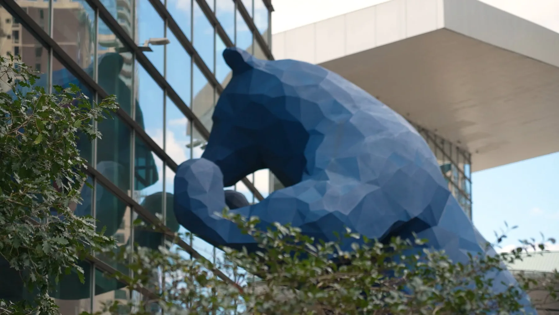 Denver bear sculpture outside the Xerocon Denver event venue