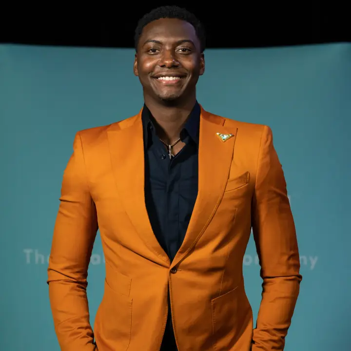 NVisionU headshot gallery photo 90